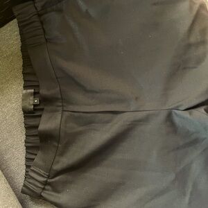 Women’s NILI LOTAN dress pant BLACK size 6